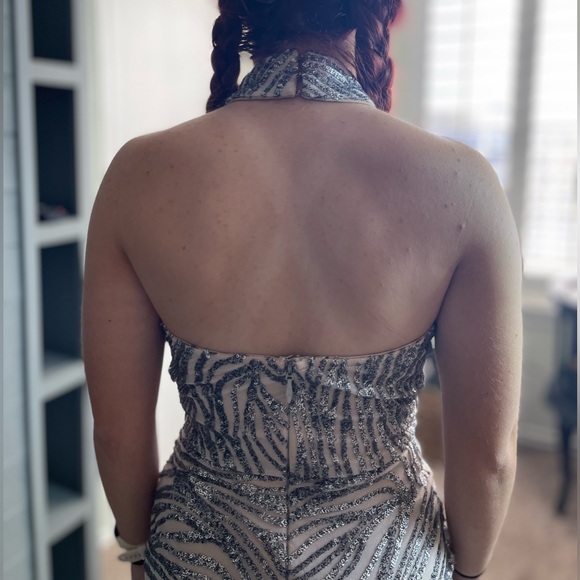 Walter Mendez silver sequined mermaid tail ball gown. - Picture 4 of 6